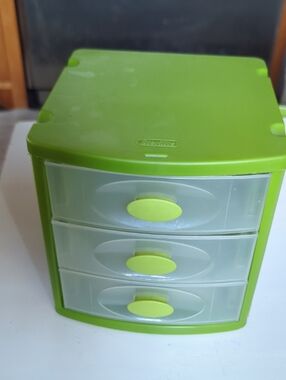 Sterilite 3-Drawer Compact Storage Desktop Organizer in Lime Green